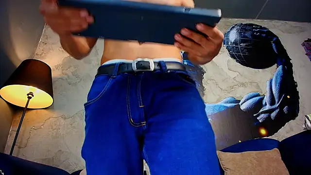 Atlas_desire – Naživo XXX chat