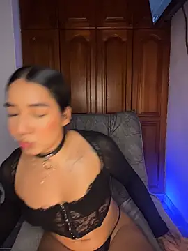 Pertunjukan Kamera Web KaditaNavarro