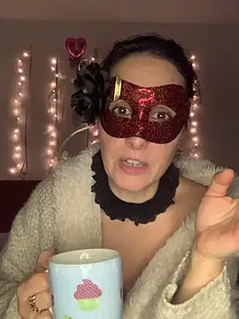 Show de mass_hotbrunette na webcam