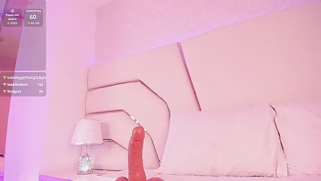 Chatroom XXX en direct de Saday_