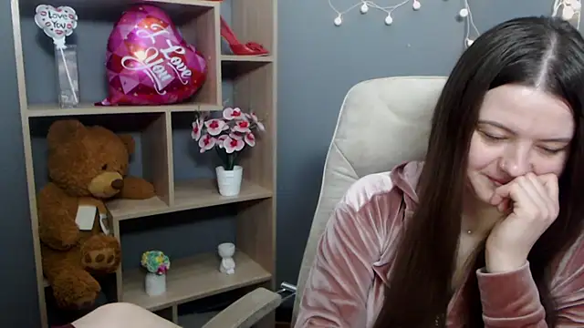 دردشة MavkaCute الجنسية المباشرة