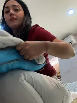 แชท XXX สดของ LIAH_IZUMI