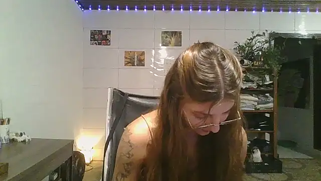 SweetyBabyDemon Chat XXX in diretta