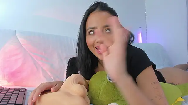 Živý XXX chat ImBlackEyes