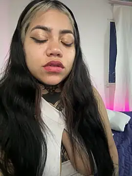 Chat XXX ao vivo de aliensexy