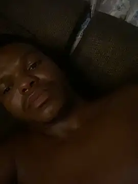 OutpacedMeiosis Adlı Modelin Canlı XXX Sohbeti