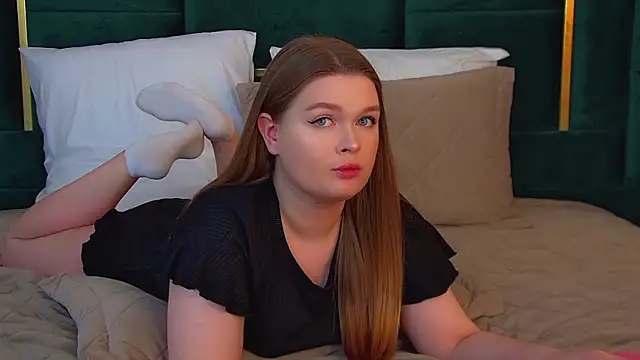 CrystalLyonsn Live XXX chat