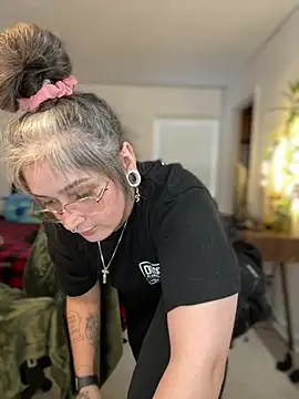 Sembang XXX Secara Langsung Alix_Valentine