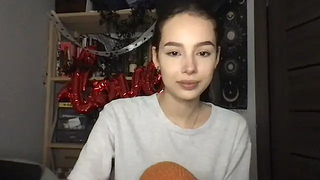 Yuna5343n Live XXX chat