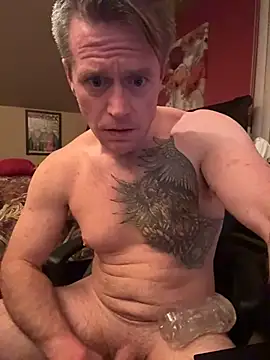 DILFiGuess1 Live XXX-chat