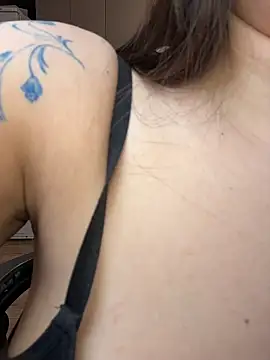 Lovynna: вебкам-шоу