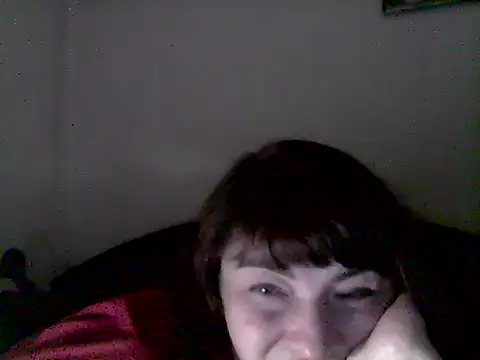 Chat +18 de AllinaKis ao vivo