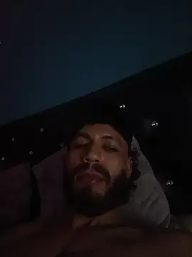 kauzZhomi Adlı Modelin Canlı XXX Sohbeti