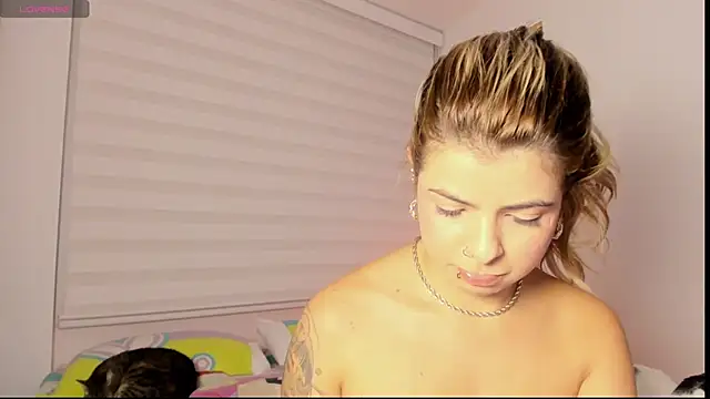 Chat XXX ao vivo de Manelykmoon_