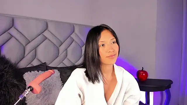 LiaHarpers Chat XXX in diretta