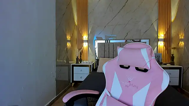 Sembang XXX Secara Langsung your_whore_Salome