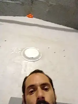 Tantra33 Adlı Modelin Canlı XXX Sohbeti