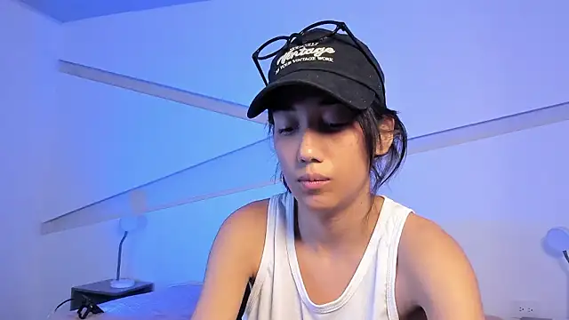 Živý XXX chat hot_little_bunny