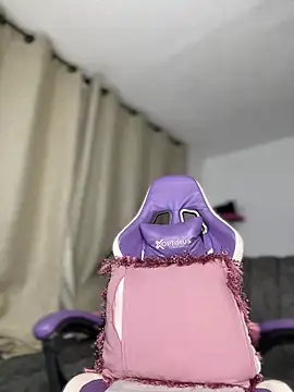 Miaa_love6969のライブXXXチャット