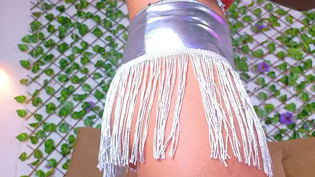 taty_miller Obrolan Langsung XXX