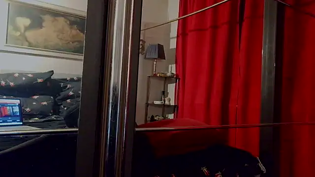 XXX chat uživo modela LadyMaxime511