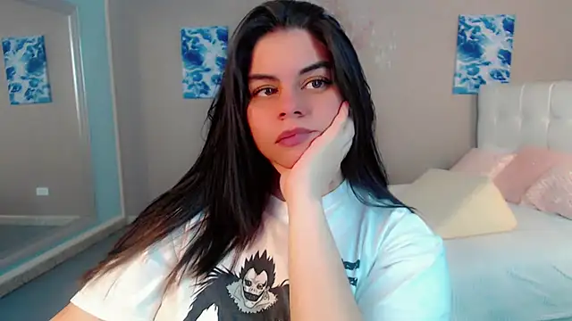 _Maddison_Ivanova_のウェブカメラショー