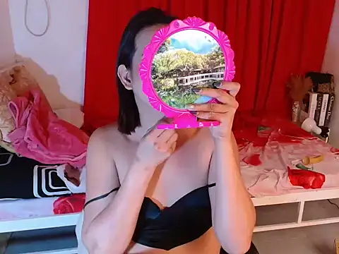 Онлайн чат XXX MaliaWang06