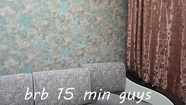 YunakissのライブXXXチャット