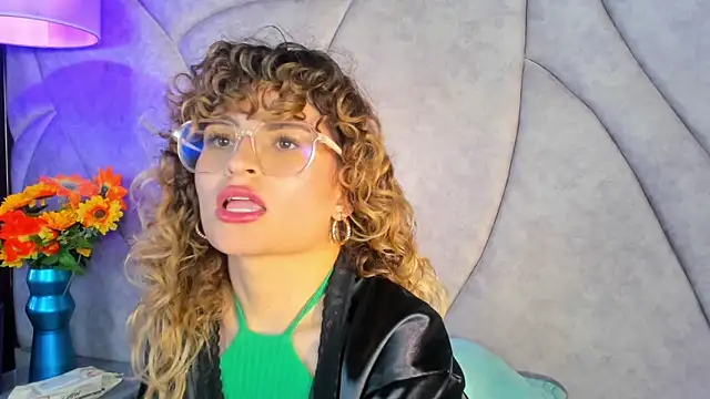 Emili_Rousee_ webcam show