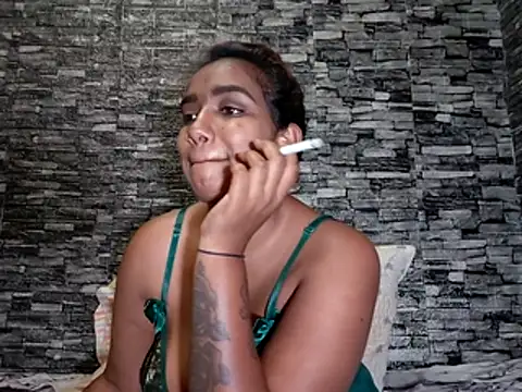 Indiasfantasy_のライブXXXチャット