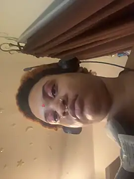 nickytheehawtie – Naživo XXX chat