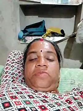 عرض كام Anitarakkoli