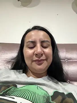 XXX chat uživo modela Abril_Luv