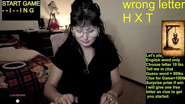 SexyAndBadGirl Webcam show