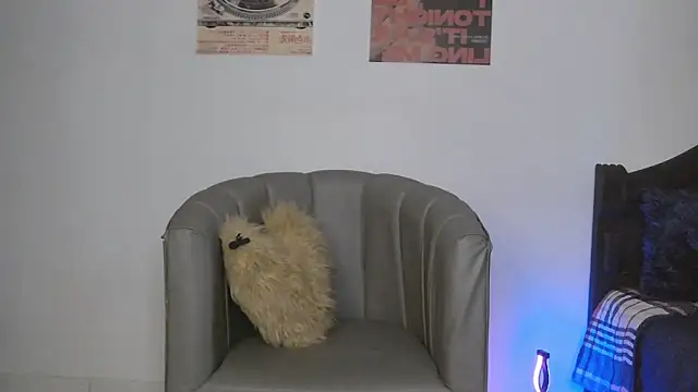 CoralieBronson élő XXX-chatje