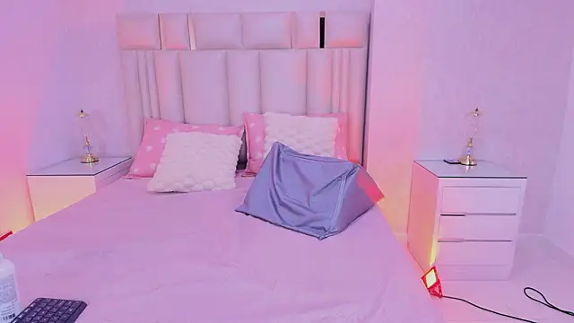 alanarose18 即時 XXX 聊天