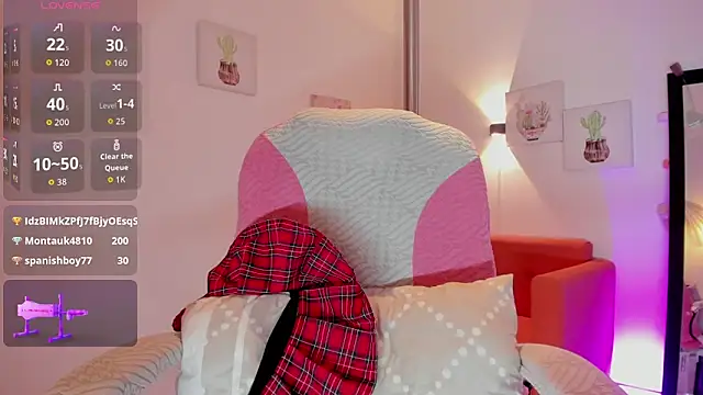 Živý XXX chat MiaWhiteBunny