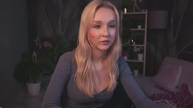 MaoqiBeverly 即時 XXX 聊天