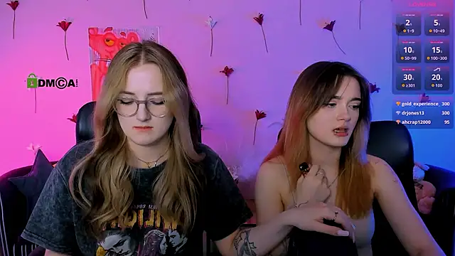 liana_kisses live XXX chat