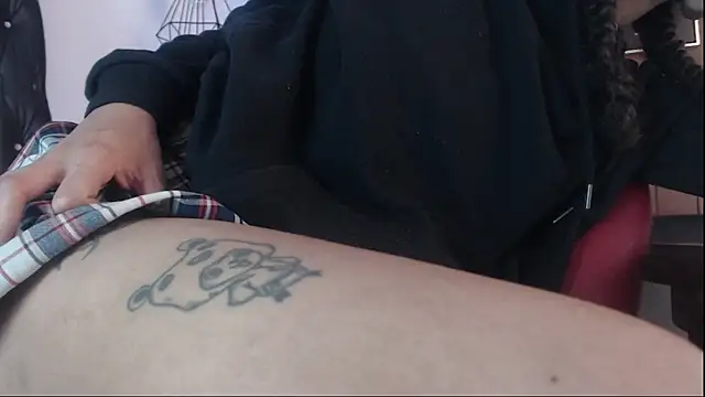 Aurora_ath – Live XXX-chat