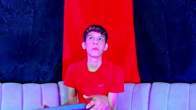 Pleasure_boys_hot Live XXX Chat