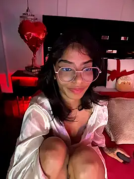 Pokazy przed kamerką – TweetiePieXXX