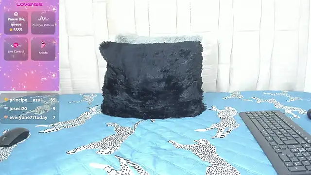 14_Dulce live XXX chat