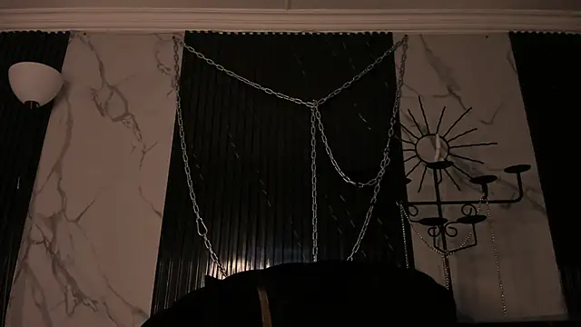 XXX chat uživo modela Tatis__