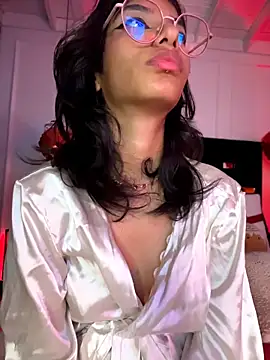 TweetiePieXXX Chat XXX live