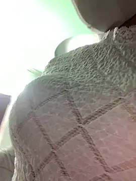 YANINA120 Show Webcam