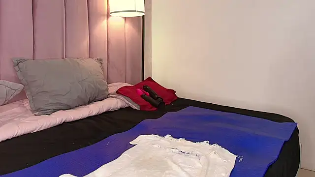 Sembang XXX Secara Langsung HallyBans