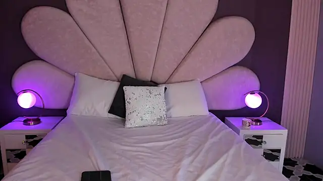 LolaGray__ Webcam show