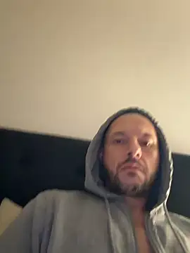 Guitccch Live XXX-chat