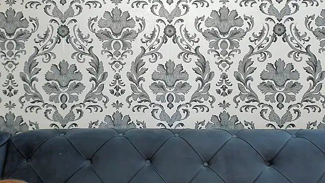 LissaBigTitts Webcam-Show